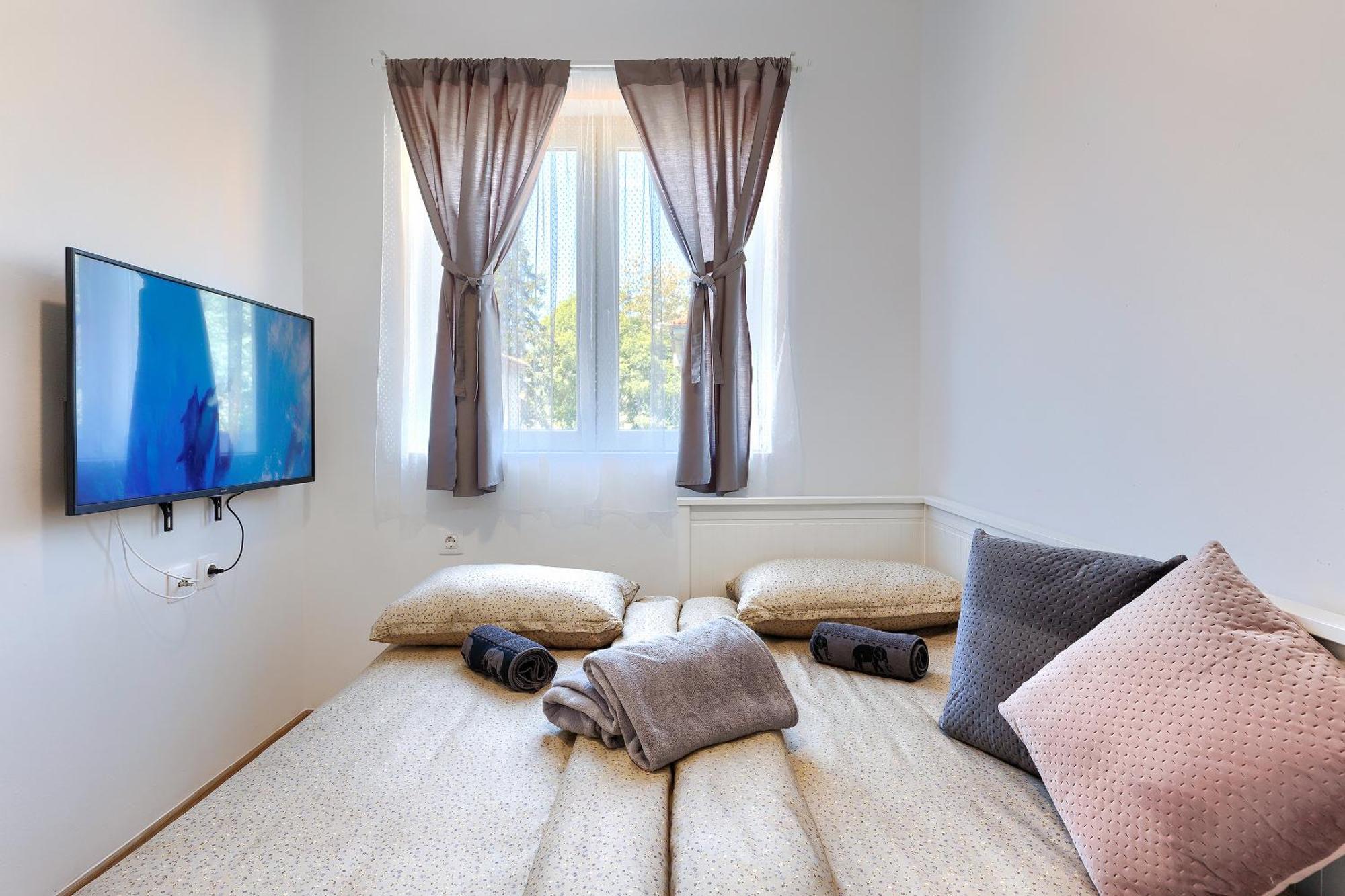 Monte Zaro Hostel Póla Kültér fotó